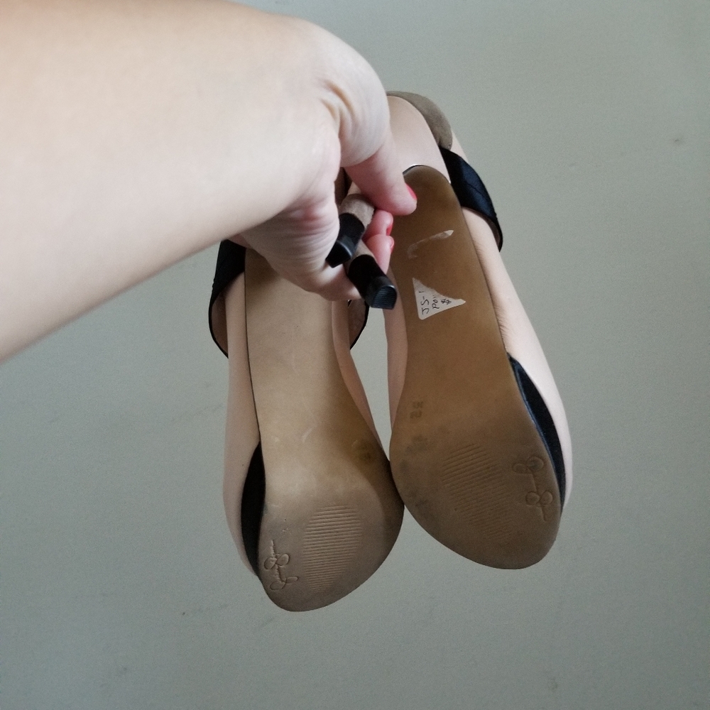 Jessica Simpson heels - Picture 4 of 7